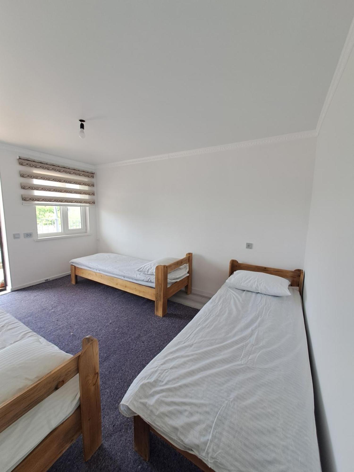 "Ailun" Guest House Tong 外观 照片